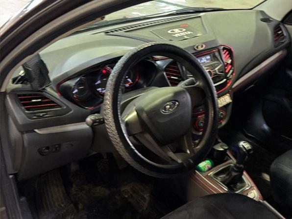 Lada (ВАЗ) Vesta I с пробегом 2017 года, цена 750 000 рублей, 135000 км, седан, Автокод Объявления