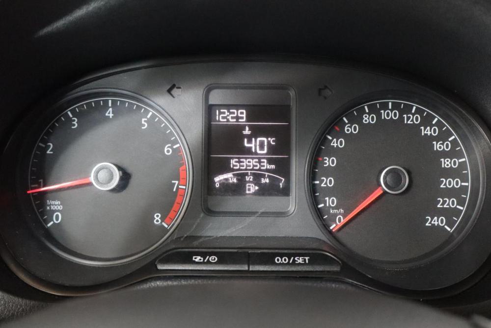 Volkswagen Polo V Рестайлинг Санкт-Петербург  - изображение 16