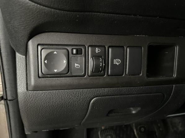 Nissan Note I Рестайлинг с пробегом 2011 года, цена 849 000 рублей, 75348 км, хэтчбек, Автокод Объявления