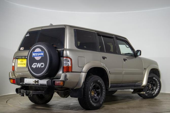 Nissan Patrol V (Y61) с пробегом 2000 года, цена 1 379 000 рублей, 272000 км, внедорожник, Автокод Объявления