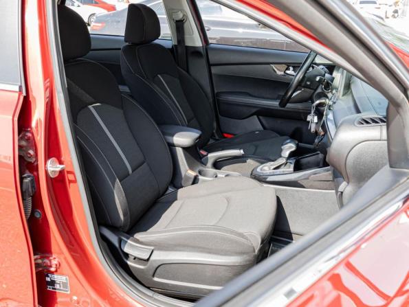 Kia Cerato IV с пробегом 2019 года, цена 1 899 000 рублей, 100989 км, седан, Автокод Объявления