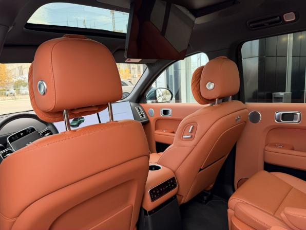 Li Auto (Lixiang) L9 I Рестайлинг с пробегом 2025 года, цена 8 350 000 рублей, 10000 км, внедорожник, Автокод Объявления