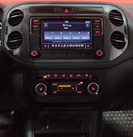 Volkswagen Tiguan I Рестайлинг с пробегом 2013 года, цена 1 390 000 рублей, 151288 км, внедорожник, Автокод Объявления