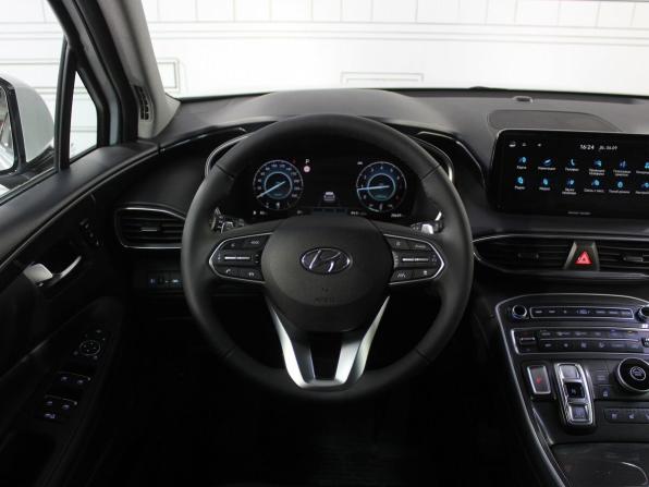 Hyundai Santa Fe IV Рестайлинг с пробегом 2021 года, цена 3 900 000 рублей, 28600 км, внедорожник, Автокод Объявления