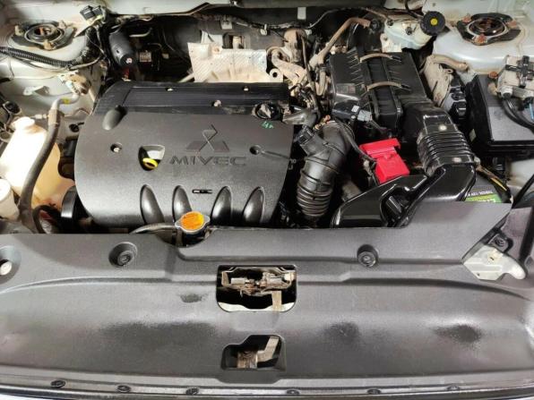 Mitsubishi ASX I с пробегом 2010 года, цена 1 009 400 рублей, 308240 км, внедорожник, Автокод Объявления