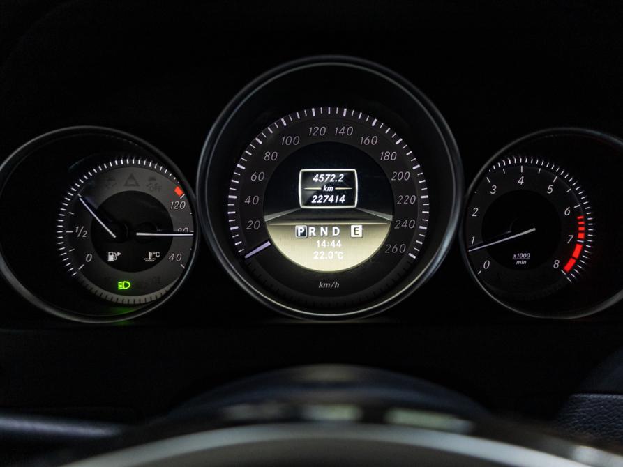 Mercedes-Benz C-Класс III (W204) Рестайлинг Санкт-Петербург  - изображение 12