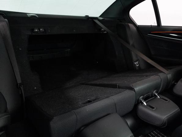 BMW 5 серии VII (G30/G31/G38) с пробегом 2017 года, цена 2 599 000 рублей, 169061 км, седан, Автокод Объявления