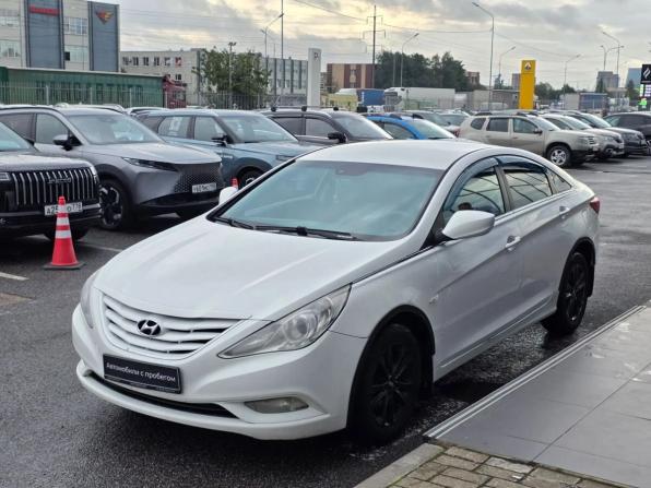 Hyundai Sonata VI (YF) с пробегом 2011 года, цена 715 000 рублей, 253990 км, седан, Автокод Объявления