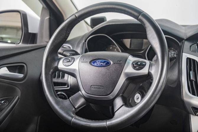 Ford Focus III с пробегом 2012 года, цена 799 000 рублей, 253909 км, хэтчбек, Автокод Объявления