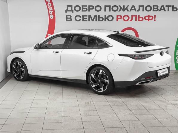 Changan Lamore с пробегом 2024 года, цена 1 830 000 рублей, 28913 км, седан, Автокод Объявления