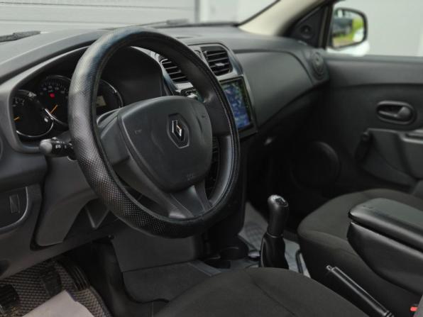 Renault Logan II с пробегом 2017 года, цена 638 889 рублей, 137500 км, седан, Автокод Объявления
