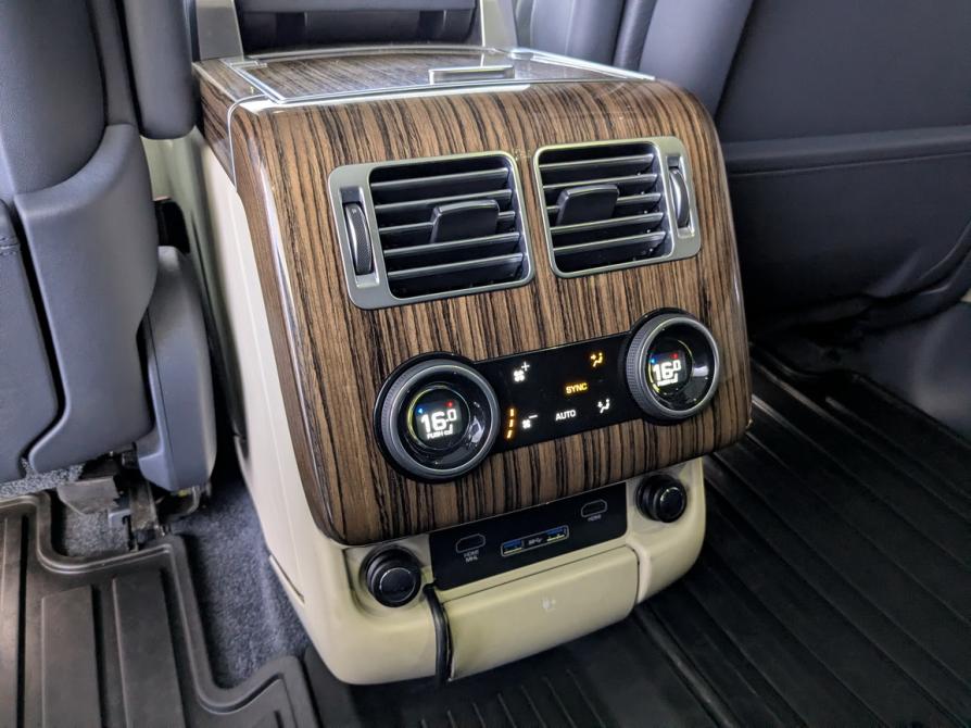 Land Rover Range Rover IV Рестайлинг Москва  - изображение 30