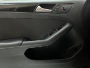 Volkswagen Jetta VI Курск  - изображение 31