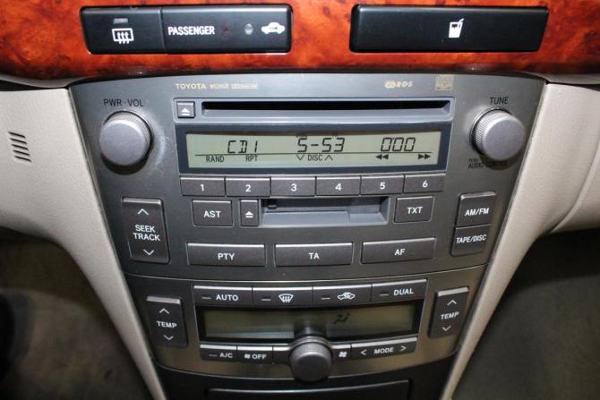 Toyota Avensis II с пробегом 2005 года, цена 719 000 рублей, 318000 км, седан, Автокод Объявления