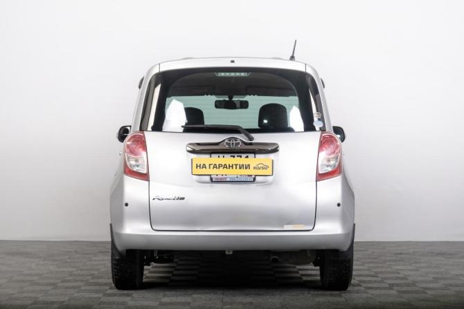 Toyota Ractis I с пробегом 2009 года, цена 659 000 рублей, 133000 км, хэтчбек, Автокод Объявления