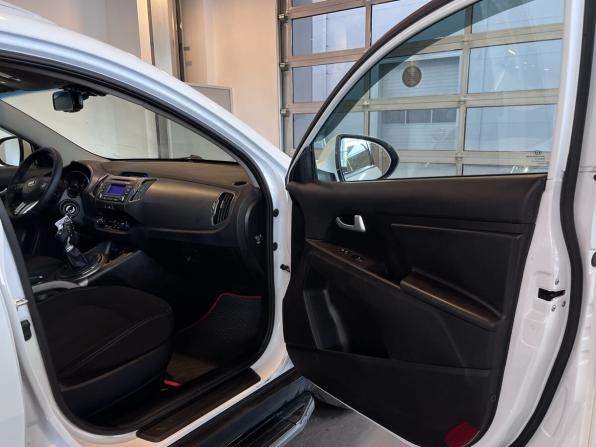 Kia Sportage III Рестайлинг с пробегом 2014 года, цена 1 068 000 рублей, 193390 км, внедорожник, Автокод Объявления