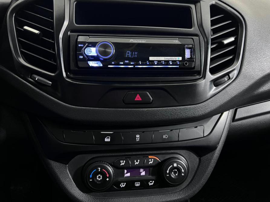 Lada (ВАЗ) Vesta I Ростов-на-Дону  - изображение 13