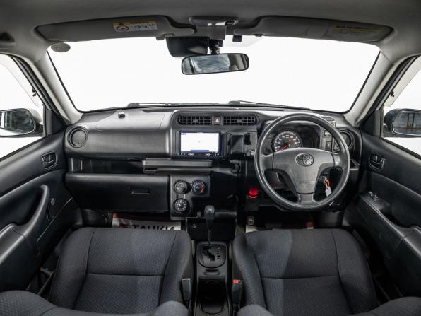 Toyota Probox I Рестайлинг с пробегом 2017 года, цена 977 500 рублей, 106648 км, универсал, Автокод Объявления