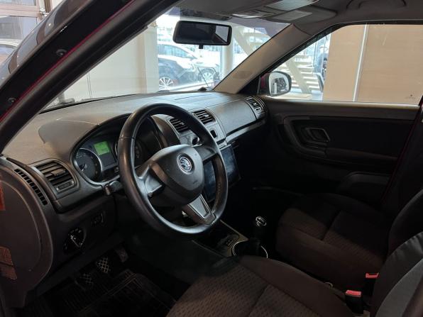 Skoda Fabia II Рестайлинг с пробегом 2014 года, цена 567 000 рублей, 183503 км, хэтчбек, Автокод Объявления