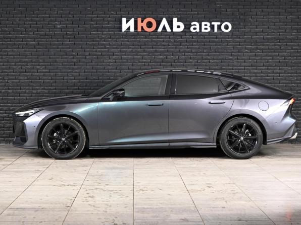 Changan UNI-V I с пробегом 2023 года, цена 2 150 000 рублей, 38742 км, лифтбек, Автокод Объявления