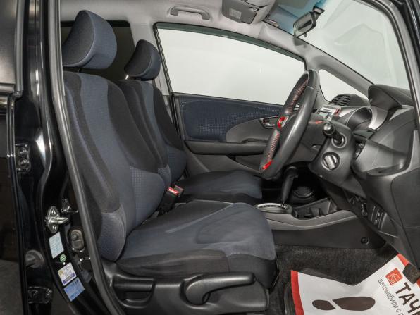 Honda Fit II с пробегом 2010 года, цена 840 500 рублей, 97546 км, хэтчбек, Автокод Объявления