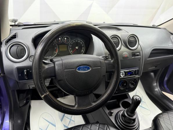 Ford Fiesta Mk5 с пробегом 2007 года, цена 320 000 рублей, 223150 км, хэтчбек, Автокод Объявления