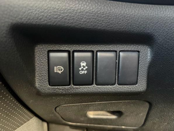 Nissan X-Trail II Рестайлинг с пробегом 2012 года, цена 1 040 000 рублей, 212276 км, внедорожник, Автокод Объявления