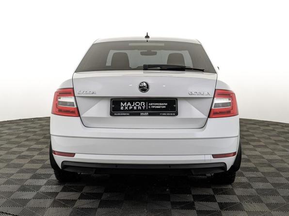 Skoda Octavia III (A7) Рестайлинг с пробегом 2020 года, цена 1 725 000 рублей, 114732 км, лифтбек, Автокод Объявления