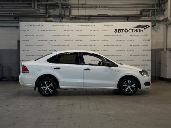 Volkswagen Polo V с пробегом 2012 года, цена 559 000 рублей, 204000 км, седан, Автокод Объявления