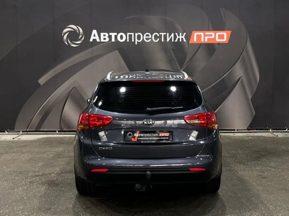 Kia Ceed II Рестайлинг с пробегом 2017 года, цена 1 128 000 рублей, 204505 км, универсал, Автокод Объявления