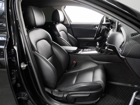 Kia Stinger I с пробегом 2018 года, цена 2 149 000 рублей, 161514 км, лифтбек, Автокод Объявления