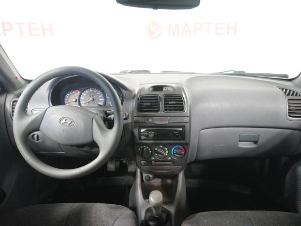 Hyundai Accent II с пробегом 2004 года, цена 380 000 рублей, 170318 км, седан, Автокод Объявления