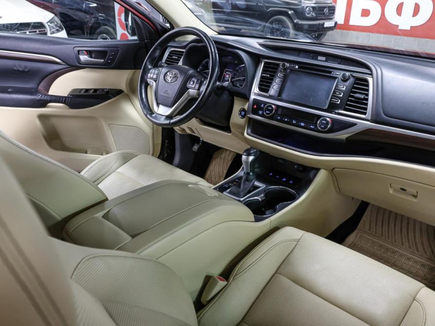 Toyota Highlander III (XU50) Москва  - изображение 9