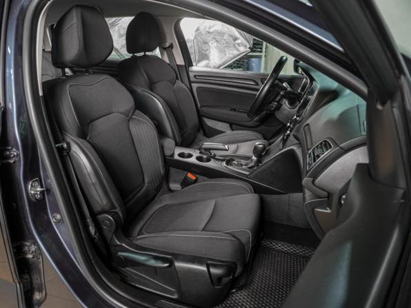 Renault Megane IV с пробегом 2019 года, цена 1 449 000 рублей, 125544 км, универсал, Автокод Объявления
