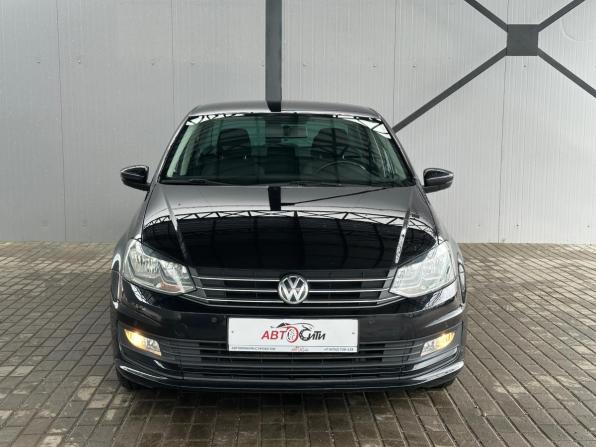 Volkswagen Polo V Рестайлинг с пробегом 2019 года, цена 1 470 000 рублей, 83658 км, седан, Автокод Объявления