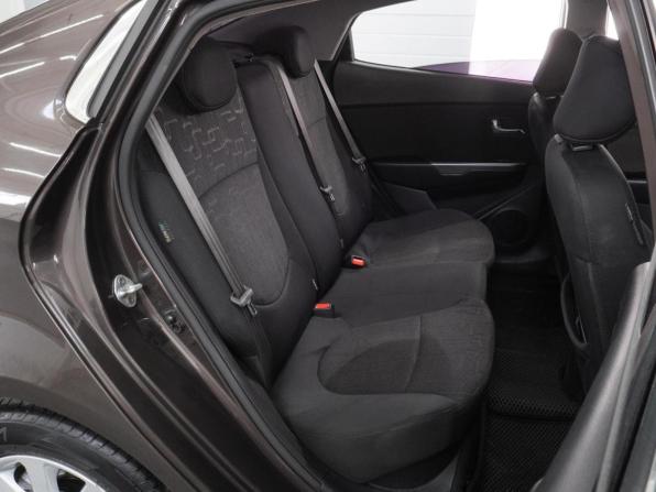 Kia Rio III Рестайлинг с пробегом 2016 года, цена 1 325 000 рублей, 84258 км, седан, Автокод Объявления
