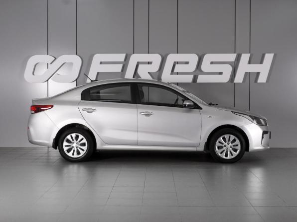 Kia Rio IV с пробегом 2018 года, цена 1 299 000 рублей, 87474 км, седан, Автокод Объявления