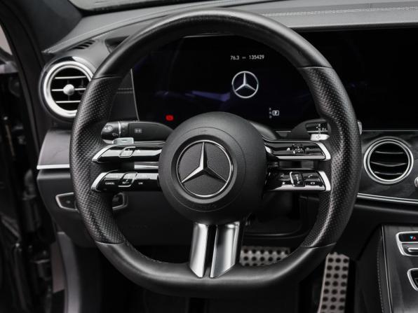 Mercedes-Benz E-Класс V (W213 S213 C238) Рестайлинг с пробегом 2021 года, цена 3 798 000 рублей, 135428 км, седан, Автокод Объявления