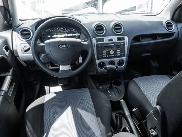 Ford Fusion I Рестайлинг с пробегом 2011 года, цена 738 000 рублей, 133126 км, хэтчбек, Автокод Объявления