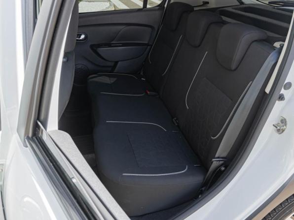 Renault Sandero II Рестайлинг с пробегом 2020 года, цена 1 299 000 рублей, 64162 км, хэтчбек, Автокод Объявления