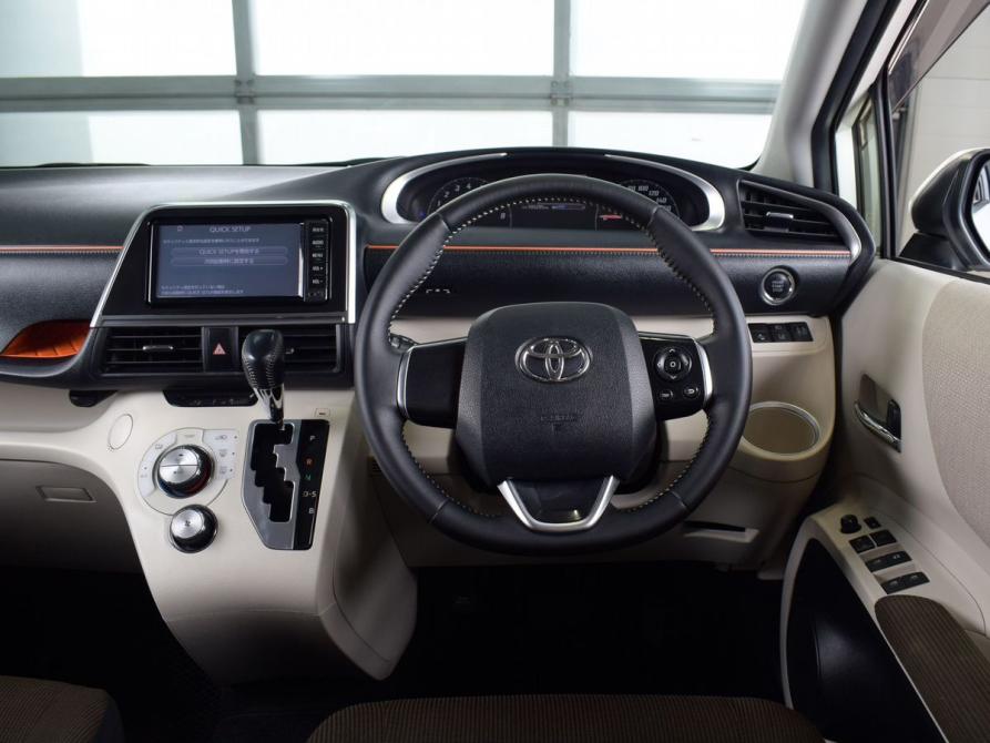 Toyota Sienta II Кемерово  - изображение 12