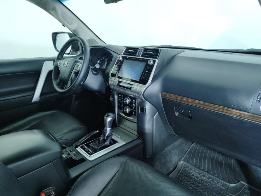 Toyota Land Cruiser Prado 150 Series Рестайлинг 2 Ростов-на-Дону  - изображение 10