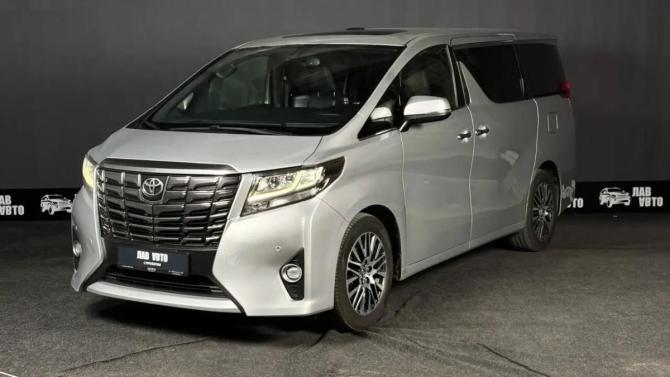 Toyota Alphard III