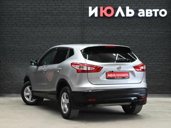 Nissan Qashqai II с пробегом 2014 года, цена 1 700 000 рублей, 102227 км, внедорожник, Автокод Объявления