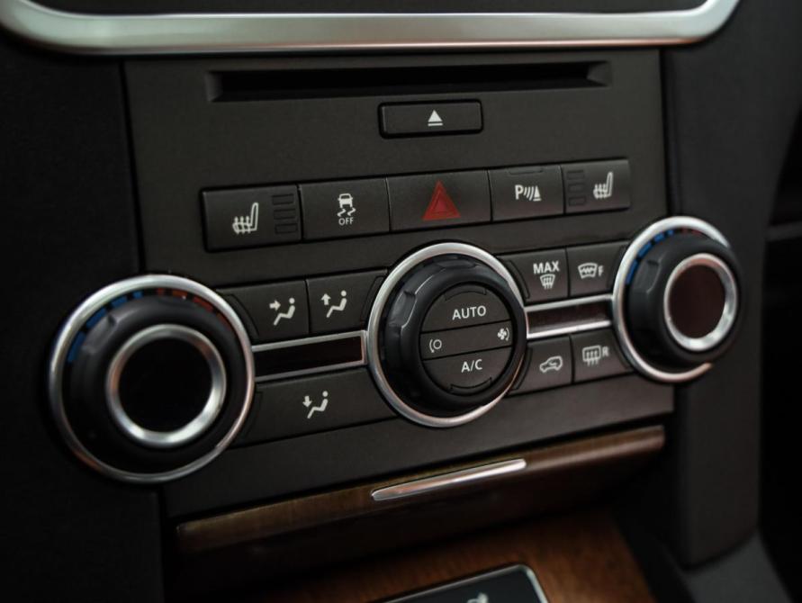 Land Rover Discovery IV Рестайлинг Санкт-Петербург  - изображение 20