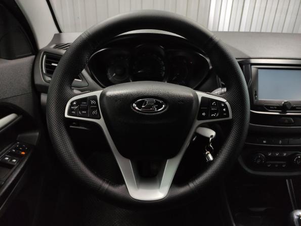 Lada (ВАЗ) Vesta I с пробегом 2017 года, цена 715 000 рублей, 195000 км, седан, Автокод Объявления