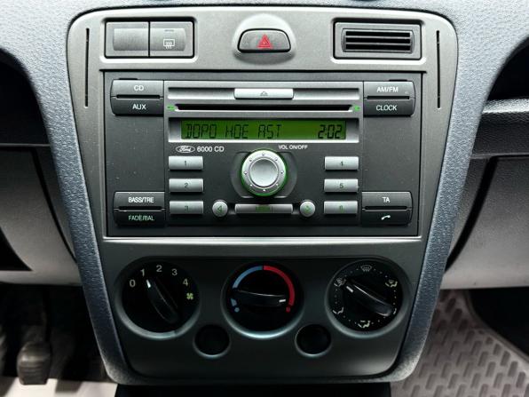 Ford Fusion I Рестайлинг с пробегом 2008 года, цена 559 000 рублей, 112000 км, хэтчбек, Автокод Объявления