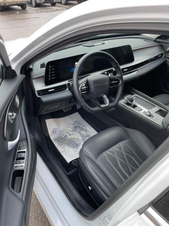 Chery Arrizo 8 с пробегом 2023 года, цена 2 590 000 рублей, 3107 км, седан, Автокод Объявления