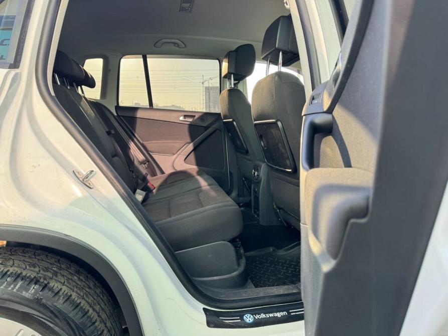 Volkswagen Tiguan I Рестайлинг Архангельск  - изображение 12