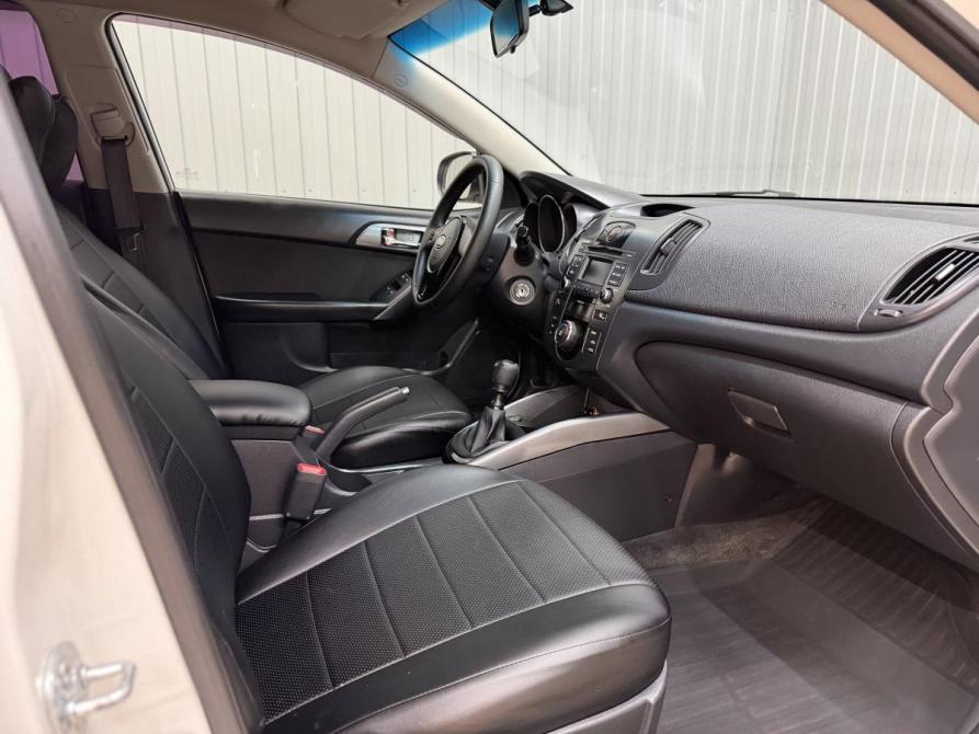 Kia Cerato II Магнитогорск  - изображение 10